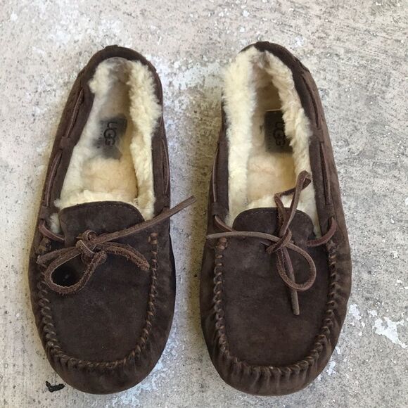Ugg Slippers  - Picture 1 of 5
